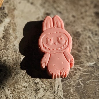 Labubu Çikolata - Çilekli Labubu Çikolata - Çilekli